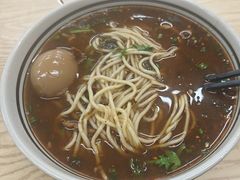 -小马牛肉面·牛骨熬制(南京博物院店)