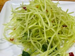 -超越海鲜屋(飞龙物业店)