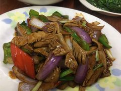 爆炒腰花-胡子饮食店