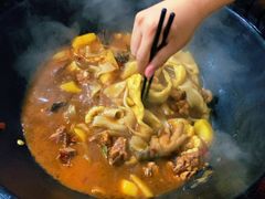 小鸡炖排骨-哈尔滨铁锅炖