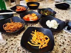 -真利味·脊骨火锅·正宗韩国料理(韩乐坊店)