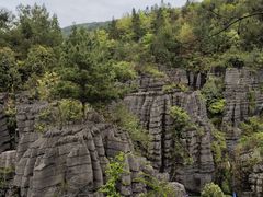 -梭布垭石林景区