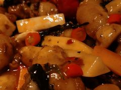 紫苏香辣牛蛙-凤凰湘语·湘粤鲜融(浦东旗舰店)