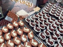 -Laderach 莱德拉(上海环贸iapm店)