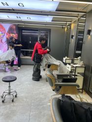 -藤野造型烫发染发