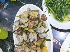 -小海豚•老字号海鲜餐厅(天涯店)