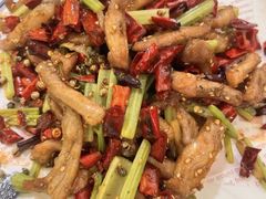 -嗨辣小聚·盘锦河蟹·海鲜烧烤龙虾(盘锦十年好店)
