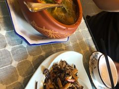 -小厨子私房菜·云南美食店