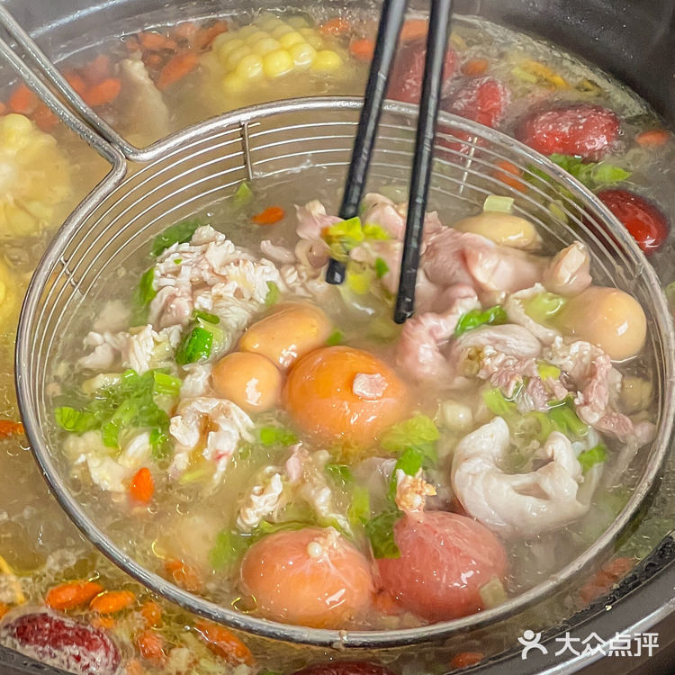 汕头一家不用营销的老店🐔创新土鸡火锅