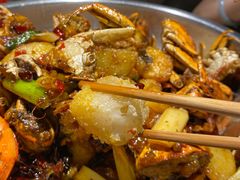 -七欣天香辣蟹火锅(上海银亿滨江店)