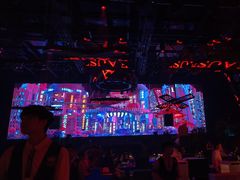 -简奥斯汀·赫本酒吧