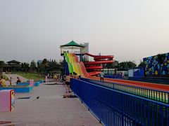 -西安华夏文旅水世界