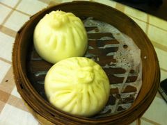 叉烧包-老上海城隍庙小吃(苏州街店)