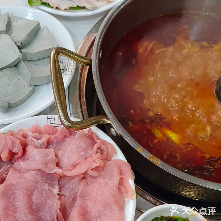 贵州的地道馆子，一定要试试豆豉火锅