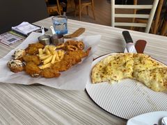 -必胜客(WOW贺州灵峰店)