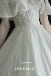 点击看大图 -GRACE KELLY婚纱与礼服(北京店)