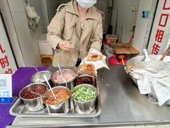 -六广门毛阿姨糯米饭
