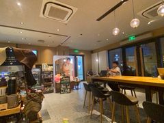 -星巴克臻选(金桥国际店)
