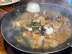 -侠成水上农庄(工业大道店)