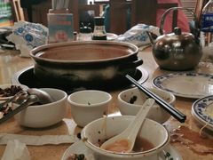 -东巴谷野生菌火锅餐厅