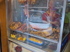 面包甜点陈列柜-陈光记烧腊店(罗保博士街店)