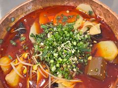 -成都你六姐·牛肉冒菜(上海环宇荟店)