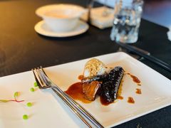 葱烧海参配乌米菌-鲁采LU STYLE(新天地店)