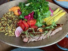 超级牛排藜谷碗-O'mills Sourdough Bakery&Bistro(永嘉路店)