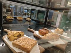 -星巴克臻选(上海合生汇1F店)