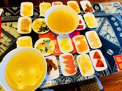 -建新园过桥米线(宝善街店)