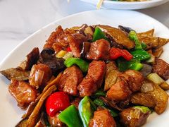 -龙香居海鲜浑锅家常菜·特色驴肉