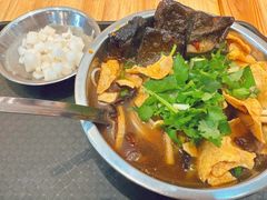 -柳州肥姨妈大骨螺蛳粉(江宁万达店)