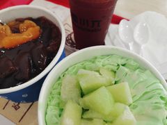 -帅小六刨冰·不一样的奶冰(总店)