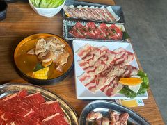 -山居屋炭火烧肉(厚街万达店)