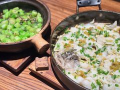 -啫两手·啫啫煲·小饭堂(龙城万科里店)