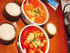 -渝是乎川渝小炒(新世界百货望京店)