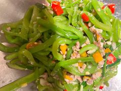 -聚鑫朋酸菜肥肠(文艺路口店)