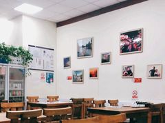 大堂-牛八宝桂林米粉(八里庄店)