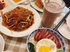 -新大咀港式茶餐厅(宝山万达店)