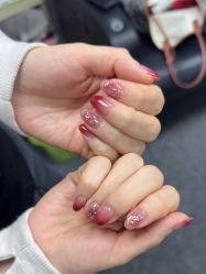 -芊屿芊浔美甲