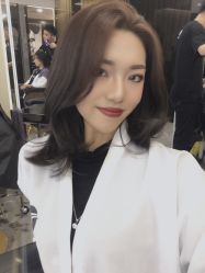 -AYO SALON