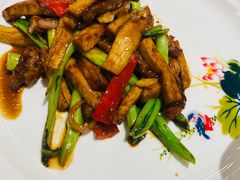 杏鲍鱼菇炒牛柳-上下九广州菜馆(锦业路店)