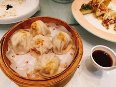 金牌蟹粉小笼包-玉玲珑(陆家嘴店)