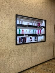 -AKOZO Beauty Salon