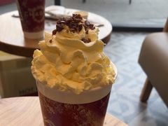 -霸王茶姬(云杉奥莱店)