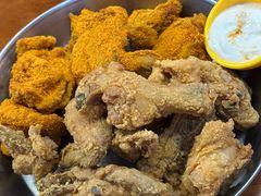 双拼炸鸡半半-BHC炸鸡(明洞总店)