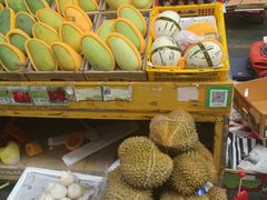-三亚新鸿港水果一级批发市场