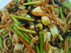 -鲁班小馆(政四街店)