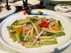-千灯盛汇·头牌粤菜(致越优城店)