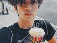 -星巴克(珠海摩尔百货店)